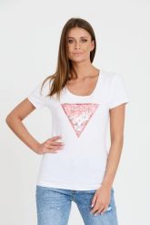 GUESS Biały t-shirt Satin Triangle Tee. Białe t-shirty Guess, s, z aplikacjami, bez kołnierzyka, bez ramiączek. W wyprzedaży za 113.99 zł.