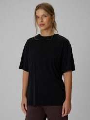 4F T-shirt loose z modalem damski - czarny L. Czarne t-shirty 4f, l, bez wzorów, bez kołnierzyka, bez ramiączek. W wyprzedaży za 59.99 zł.