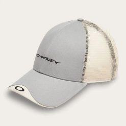 Czapka z daszkiem unisex Oakley CLASSIC TRUCKER szara FOS901343-28S. Szare czapki z daszkiem Oakley, bez wzorów, klasyczne. Za 163.70 zł.