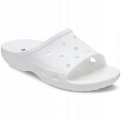 Klapki Dla Dorosłych Crocs Saturday Slide. Białe klapki Crocs, bez wzorów, z materiału, bez obcasa, bez zapięcia. Za 109.99 zł.