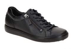 Kobiece trampki z zapięciem Ecco Soft 7. Czarne trampki ECCO, bez wzorów, z materiału, bez zapięcia. Za 688.40 zł.