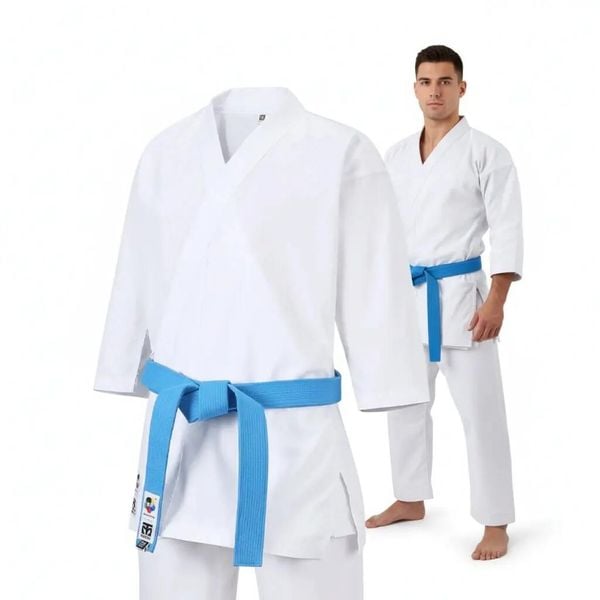 Kimono do karate School WKF - Zestaw bluza + spodnie MOOTO. Białe bluzy DBX BUSHIDO, bez wzorów, z bawełny, bez kaptura, na fitness i siłownię. Za 169.00 zł.