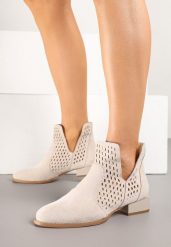 Beżowe Botki Ażurowe z Wkładką ze Skóry Efandoria. Brązowe botki Born2be, w ażurowe wzory, ze skóry, eleganckie, bez obcasa, na płaskiej podeszwie, bez zapięcia. W wyprzedaży za 164.99 zł.
