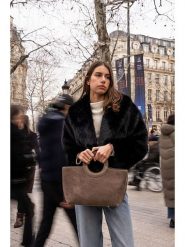 Maison héritage PARIS Skórzana torebka "Mini Saumur" w kolorze szarobrązowym - 30 x 24 x 10 cm rozmiar: onesize. Brązowe shopper bag maison héritage PARIS, bez wzorów, z materiału, przez ramię, bez dodatków. Za 304.99 zł.