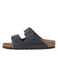 Birkenstock Skórzane klapki "Arizona" w kolorze granatowym rozmiar: 40. Niebieskie klapki Birkenstock, bez wzorów, klasyczne, z otwartym noskiem, bez obcasa, bez zapięcia. Za 346.63 zł.