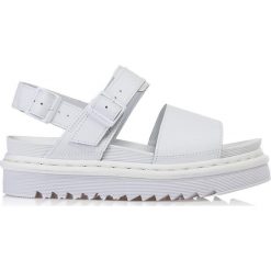 Sandały Dr. Martens Voss Mono 27326100. Sandały Dr Martens, bez wzorów, bez obcasa, bez zapięcia. Za 549.00 zł.