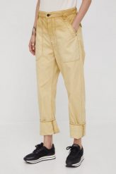 G-Star Raw spodnie bawełniane D22477.9740 damskie kolor beżowy proste high waist. Brązowe spodnie materiałowe G-Star Raw, bez wzorów, z bawełny, retro, z podwyższonym stanem. W wyprzedaży za 327.99 zł.