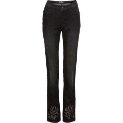 Dżinsy "authentik-stretch", z haftem SLIM bonprix czarny. Jeansy marki bonprix. Za 59.99 zł.