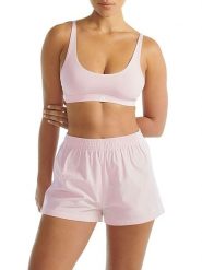 Adidas Szorty w kolorze jasnoróżowym rozmiar: L. Różowe szorty adidas, bez wzorów, z bawełny. Za 65.38 zł.