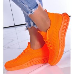 Pantofelek24 Wsuwane pomarańczowe buty sportowe /F9-2 11871 T391/ 40. Brązowe buty sportowe lifestyle Pantofelek24, bez wzorów, bez zapięcia. Za 69.90 zł.