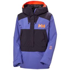 Damska kurtka narciarska Helly Hansen Powchaser Anorak. Fioletowe kurtki narciarskie Helly Hansen, na zimę, bez wzorów, bez kaptura, narciarskie. W wyprzedaży za 984.00 zł.