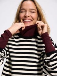 Bawełniana bluza w paski - wielobarwny. Bluzy Reserved, l, bez wzorów, z bawełny, bez ramiączek, bez kaptura. Za 99.99 zł.