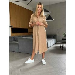 Sukienka Linen Sunset Camel. Brązowe sukienki ClothStore, bez wzorów, bez kołnierzyka, bez ramiączek. Za 189.00 zł.