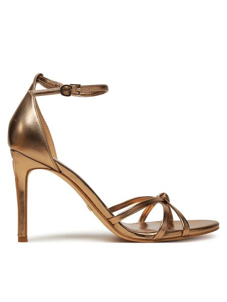 Guess Sandały FLJSPR LEL03 Złoty. Żółte sandały Guess, z aplikacjami, ze skóry, bez obcasa, na szpilce, bez zapięcia. Za 599.99 zł.