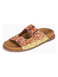 INUOVO Klapki w kolorze czerwono-żółtym rozmiar: 38. Czerwone klapki Inuovo, bez wzorów, klasyczne, z otwartym noskiem, bez obcasa, bez zapięcia. Za 326.99 zł.