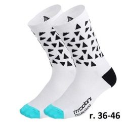 Skarpetki rowerowe unisex madani Ocelot. Białe skarpetki MADANI, bez wzorów. Za 9.99 zł.