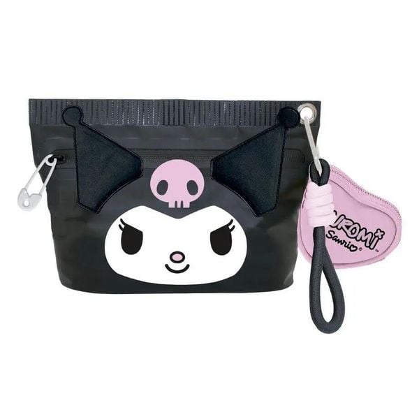 Podróżna torba toaletowa Cerda Hello Kitty Kuromi. Czarne torby podróżne CERDA, bez wzorów, z materiału. Za 149.50 zł.