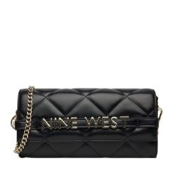 Torebka Nine West. Czarne kopertówki Nine West, bez wzorów, wizytowe, bez dodatków. Za 199.99 zł.