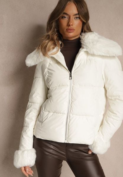 Biała Kurtka z Pikowanymi Przeszyciami i Szerokim Kołnierzem z Futrem Galaressa. Białe kurtki Renee, l, bez wzorów, z dzianiny, bez kaptura. Za 189.99 zł.
