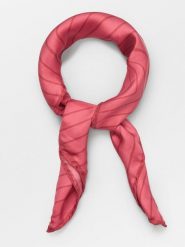 Becksöndergaard Jedwabna chusta "Rosea" w kolorze rożowym - 65 x 65 cm rozmiar: onesize. Różowe chusty Becksöndergaard, bez wzorów, z jedwabiu. Za 139.20 zł.