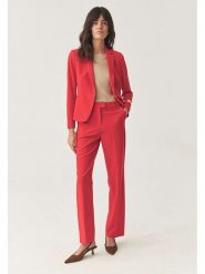 TATUUM Spodnie w kolorze czerwonym rozmiar: 38. Czerwone spodnie materiałowe Tatuum, bez wzorów, z materiału, z podwyższonym stanem. Za 187.52 zł.