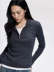 Sweter z kołnierzem - ciemnoszary. Szare swetry Reserved, l, bez wzorów, z dzianiny, bez ramiączek. Za 119.99 zł.