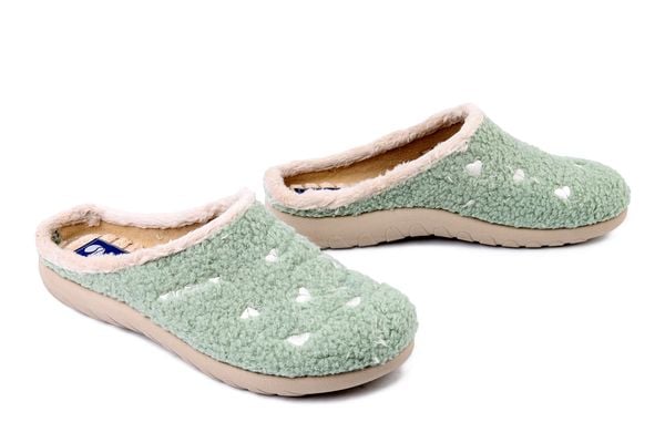 INBLU ET-33 020 verdino, kapcie damskie. Zielone kapcie Inblu, bez wzorów, z tkaniny. Za 80.99 zł.