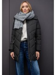 Street One Kurtka zimowa w kolorze czarnym rozmiar: 40. Czarne kurtki Street One, na zimę, bez wzorów, z puchu, street, bez kaptura. Za 406.57 zł.