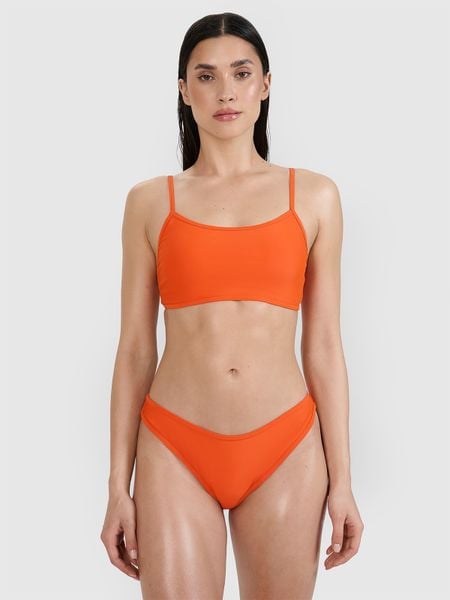 4F Góra od bikini damska - pomarańczowa L. Brązowe bikini 4f, bez wzorów, z elastanu, eleganckie. W wyprzedaży za 29.99 zł.
