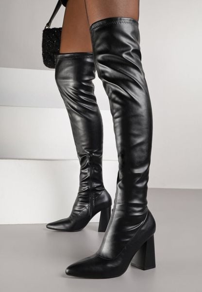 Czarne Dopasowane Kozaki Vices na Geometrycznym Słupku z Noskiem w Szpic Nettania. Czarne kozaki Born2be, bez wzorów, z jeansu, eleganckie, bez obcasa, na obcasie, bez zapięcia. Za 149.99 zł.