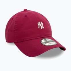 Czapka z daszkiem New Era Mini Washed 9Twenty New York Yankees. Czerwone czapki z daszkiem New Era, bez wzorów. Za 119.99 zł.