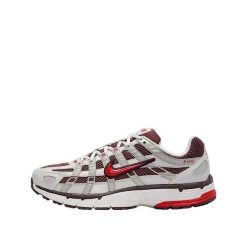 Buty Nike P-6000 Białe/Czerwone. Białe buty do biegania Nike, bez wzorów, z materiału, bez zapięcia, do biegania. Za 358.57 zł.