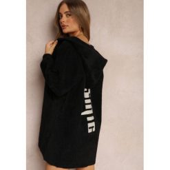 Czarna Kurtka Alpaka z Kapturem Fione. Czarne bluzy Renee, na jesień, m, bez wzorów, z materiału, z kapturem. W wyprzedaży za 202.99 zł.