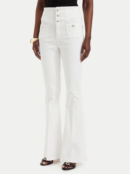 Guess Jeansy W6GA14 D0857 Kremowy Slim Fit. Białe jeansy Guess, z aplikacjami, z bawełny. Za 614.99 zł.