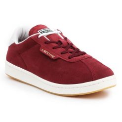 Buty Lacoste Masters 319 1 Sfa W 7-38SFA00032P8 czerwone. Czerwone buty treningowe bez wzorów, z gumy, bez zapięcia. Za 667.75 zł.