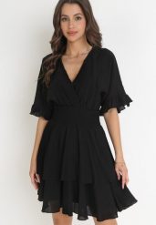 Czarna Sukienka Mini z Gumką w Pasie i Falbankami Edeane. Czarne sukienki Born2be, l, bez wzorów, bez kołnierzyka, bez ramiączek, mini. Za 199.99 zł.
