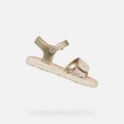Sandały GEOX J SANDAL HAITI Złoty. Żółte sandały Geox, bez wzorów, z syntetyku, bez obcasa, bez zapięcia. Za 225.99 zł.