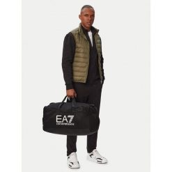Torba sportowa EA7 Emporio Armani. Czarne torby sportowe EA7 Emporio Armani, bez wzorów. Za 474.99 zł.
