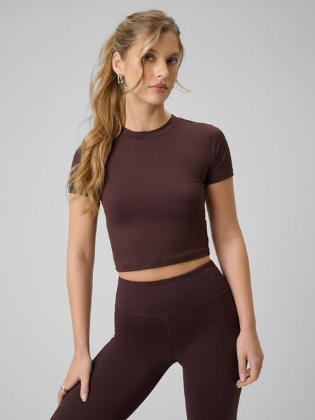 4F T-shirt slim gładki damski - brązowy M. Brązowe t-shirty 4f, m, bez wzorów, z materiału, klasyczne, bez kołnierzyka, bez ramiączek. W wyprzedaży za 69.99 zł.
