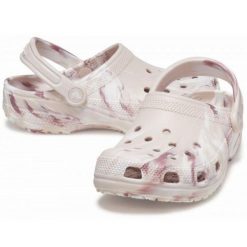 Klapki Crocs Classic Marbled Clog 206867-6WS beżowy. Brązowe klapki bez wzorów, casualowe, bez obcasa, bez zapięcia. Za 374.47 zł.