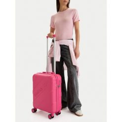 Walizka kabinowa Reebok. Czerwone walizki Reebok. Za 279.99 zł.