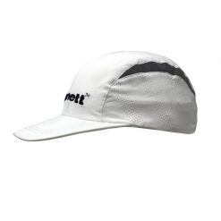 Czapka do biegania RUN BIAŁA. Białe czapki z daszkiem BARNETT, bez wzorów. Za 80.00 zł.