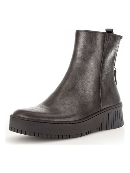 Gabor Skórzane botki w kolorze brązowym rozmiar: 38,5. Czarne botki Gabor, bez wzorów, z materiału, bez obcasa, bez zapięcia. Za 325.03 zł.