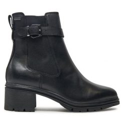 Botki Tamaris. Czarne botki Tamaris, bez wzorów, bez obcasa, na słupku, bez zapięcia. Za 329.99 zł.