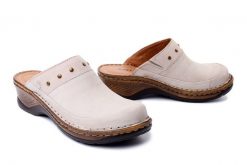 JOSEF SEIBEL 56685 380 210 Catalonia 85 natur, klapki damskie. Brązowe klapki Josef Seibel, bez wzorów, ze skóry, bez obcasa, bez zapięcia. Za 299.90 zł.