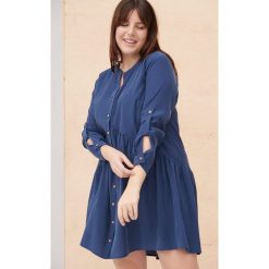 Sukienka Tunika Tiguana Plus Size 734 Jeans. Brązowe sukienki blue shadow, na imprezę, plus size, bez wzorów, z jeansu, bez kołnierzyka, plus size, bez ramiączek, maxi, koszulowe. W wyprzedaży za 169.95 zł.