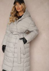Szara Kurtka z Pikowanym Przeszyciem i Kapturem Zapinana na Napy i Wiązana w Talii Tiliola. Szare kurtki Renee, l, bez wzorów, z jeansu, eleganckie. W wyprzedaży za 206.49 zł.