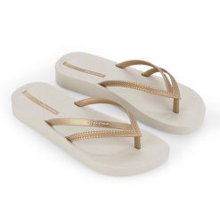 Japonki damskie Ipanema Bossa Soft V. Brązowe japonki Ipanema, bez wzorów, sportowe. Za 59.99 zł.