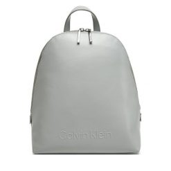 Plecak Calvin Klein. Szare plecaki Calvin Klein, bez wzorów, bez dodatków. Za 439.99 zł.