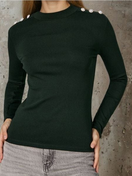 Bluzka z ozdobnymi perłami - ciemny turkus. Bluzki Sinsay, l, bez wzorów, bez kołnierzyka, bez ramiączek. Za 25.99 zł.